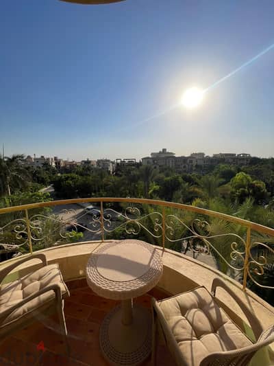 شقة فاخرة  بغرب الجولف