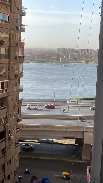 شقة 250م مفروشة بالكامل بالتكييفات علي النيل في أغاخان شبرا