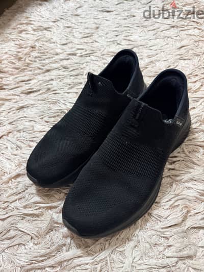 Sketchers shoes size 44 very good condition