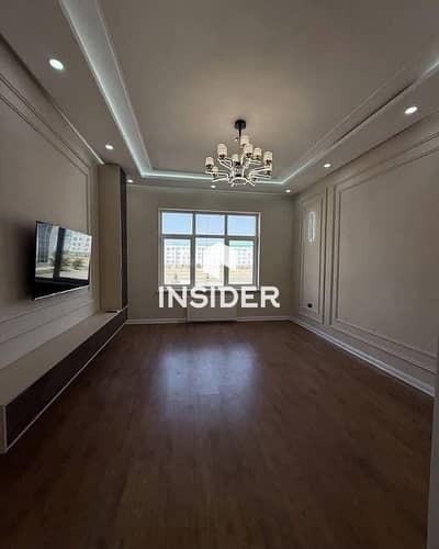 For sale, a fully finished apartment with immediate delivery, in the most luxurious compound in the heart of the gathering (affiliated with the Urban Communities Authority)