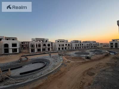 PRIME LOCATION INSTALLMENTS 10YRS 5%dp for a unique townhouse