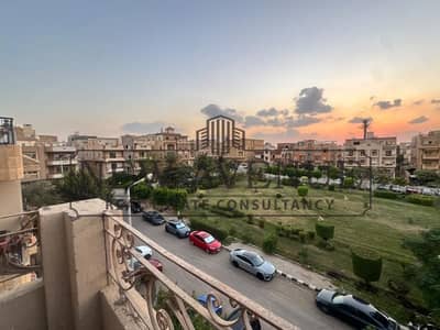 Very prime location view on the largest garden in the area - Including elevator - ready to move - apartment for sale in  Banafseg 5 villas - New Cairo