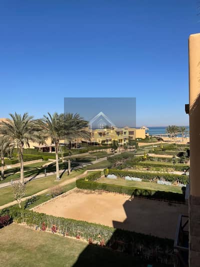 شاليه للبيع ماونتن فيو السخنة 2 | 125م² + 125م² روف | فيو بحر وبول | 3 غرف | 8.75 مليون جنيه العين السخنه