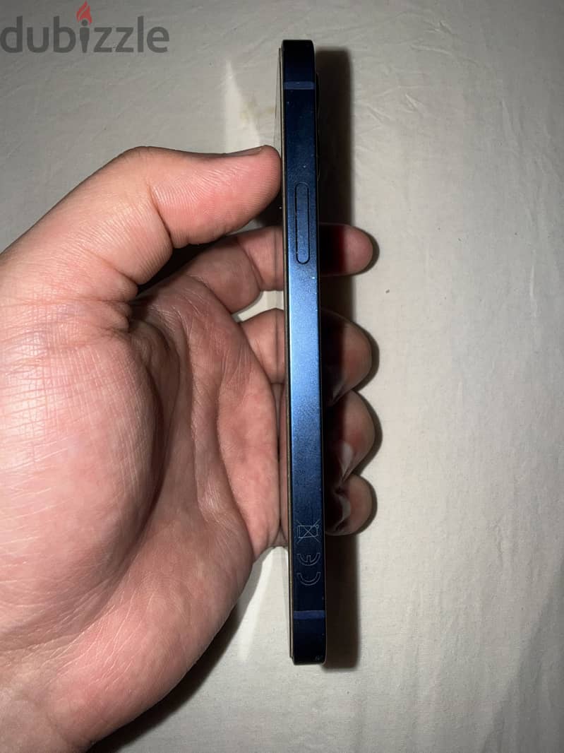 Apple - iPhone 12 5