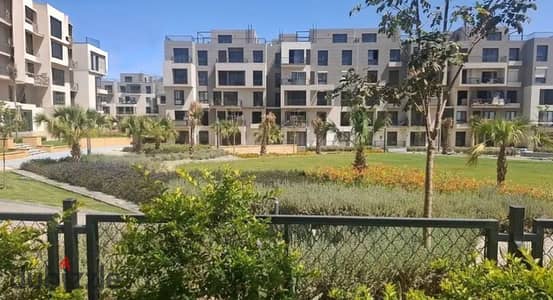شقة للبيع متشطبة فيو على لاند سكيب في Sodic east الشروق