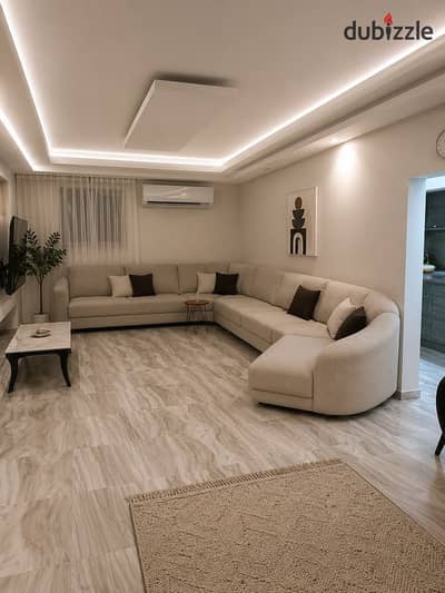 Your apartment with garden in a prime location, just minutes from Shooting Club and Mall of Arabia, at One 33. Your apartment with garden in a prime location, just minutes from Shooting Club and Mall of Arabia, at One 33.