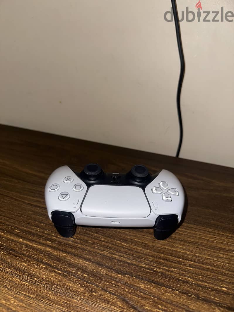 PlayStation 5 controller 4