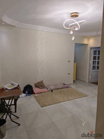 100m² Apartment for Sale – Ahmed Khalil Street (off Mohamed Askar St. , branching from Al-Zahraa, East Ain Shams)