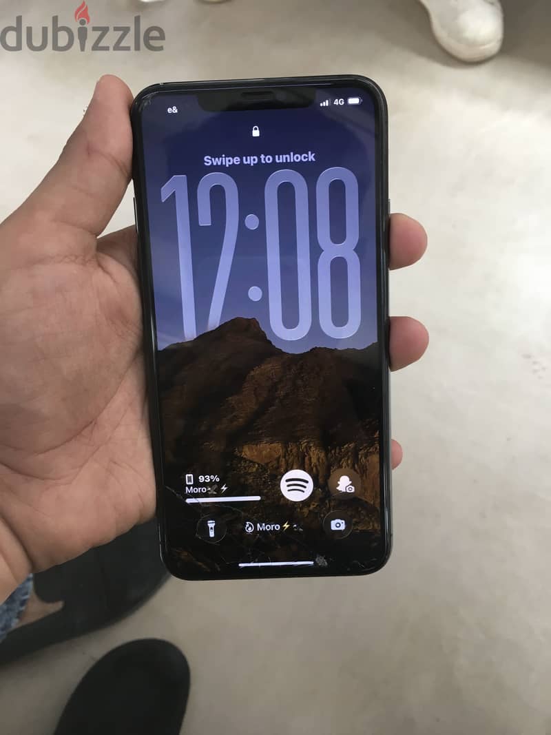 Apple - iPhone 11 Pro Max 4