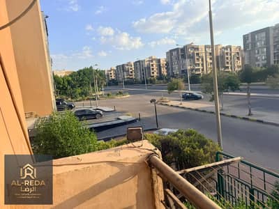 شقة للبيع في كمبوند روضة زايد دور اول