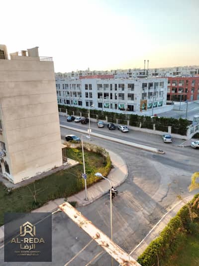 Apartment for rent in Al-Mustaqbal Buildings
