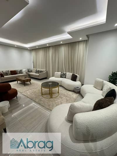 For Rent: Modern, air-conditioned, 3-bedroom furnished apartment in Courtyard Sodic Compound, Sheikh Zayed.