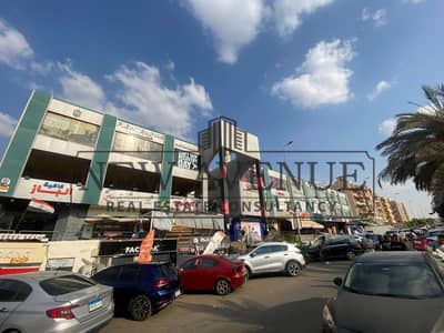 محل واجهة بجانب الجامعة الامريكية سعر مميز لأيجار