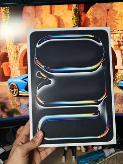 Ipad pro 11inch m5.512g cellular كسر زيرو