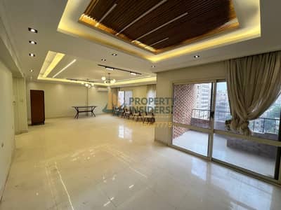 Apartment for sale in a modern building, 260 sq m, off Mossadeq Street