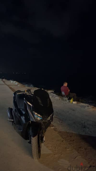 Sym jet x مفهوش اي مشكله تماما جاهز من الصيانات و الزيت