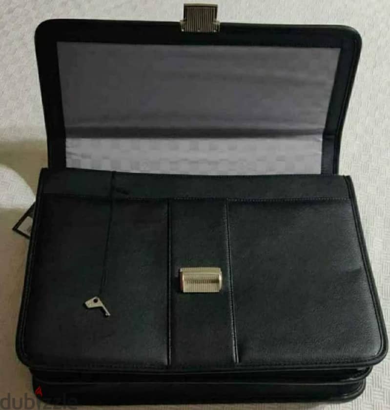 Samsonite Leather Flapover Briefcase 3