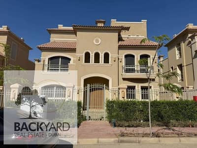 Fully finished Villa for sale with 32% Discount and installmwnts over 8 years in La vista City New Cairo near the middle ring road and bin zayed Axis