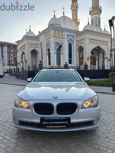 BMW 740 2010