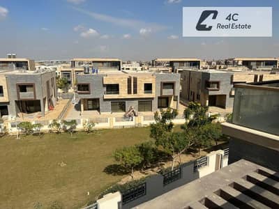 Standalone corner 485 m for sale under market price ready to move very prime location view landscape in Taj city New Cairo