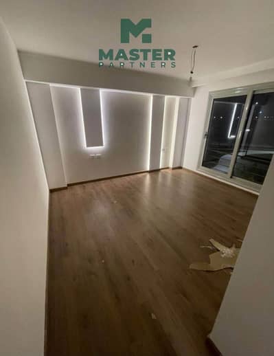 Apartment for Sale in SODIC, New Heliopolis along the extension connecting New Cairo and Heliopolis, just 10 minutes from Mostakbal City and Madinaty.