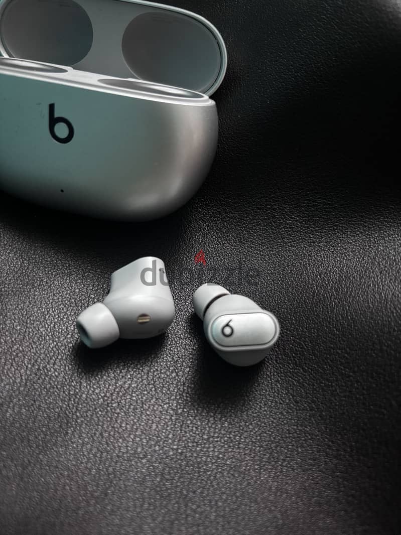 Beats Studio Buds+ 3