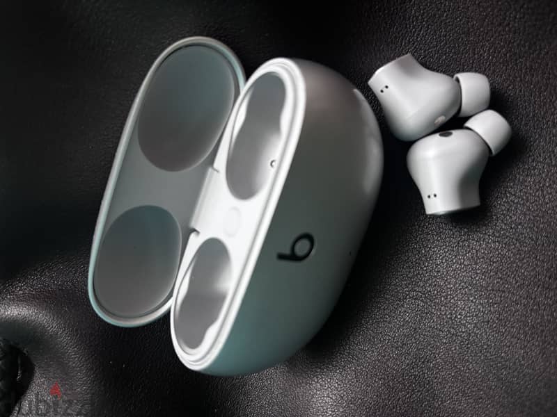 Beats Studio Buds+ 4