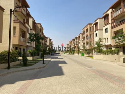 208 sqm Apartment for Sale in Green 5 – Mbany Edris