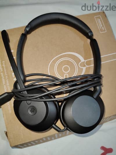 سماعه جيبرا الغنيه عن التعريبف Evolve2 30SE بالجراب ومعاها محول Typ C