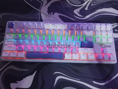 keyboard cougar egy
