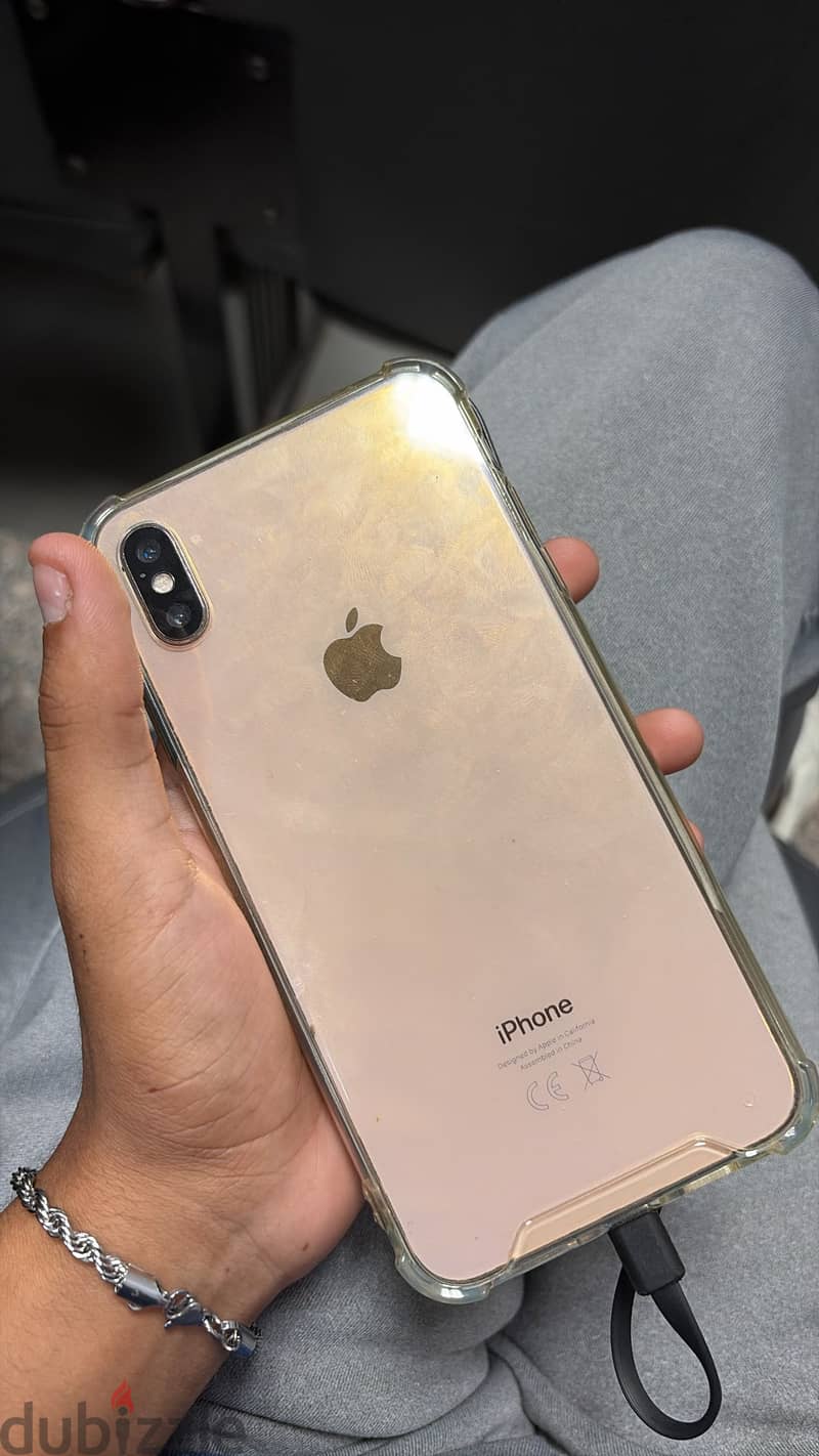 Apple - iPhone XS Max 1