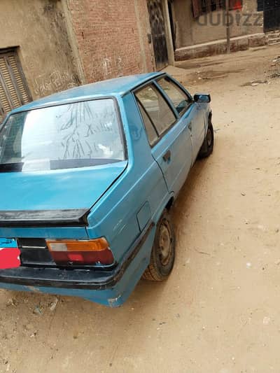 رينو 9 1990
