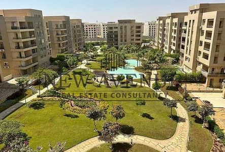 Twin House for sale in The Square on Main Lake and Landscape View ready to move