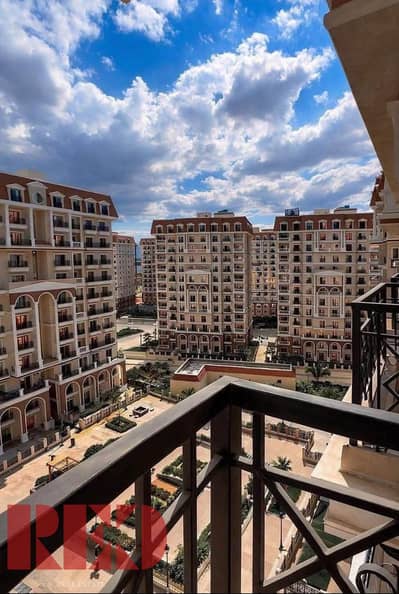 202m Corner Apt for Sale in Sawari SED, 3rd Floor Landscape & Plaza View. Maintenance Paid, 720k EGP Installments Remaining, 1-Yr Down Payment Terms.