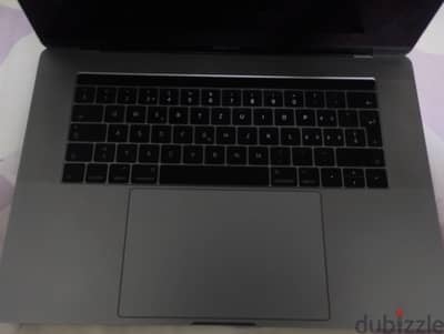 MacBook Pro 2016 15" i7 | 16GB RAM | 256GB SSD