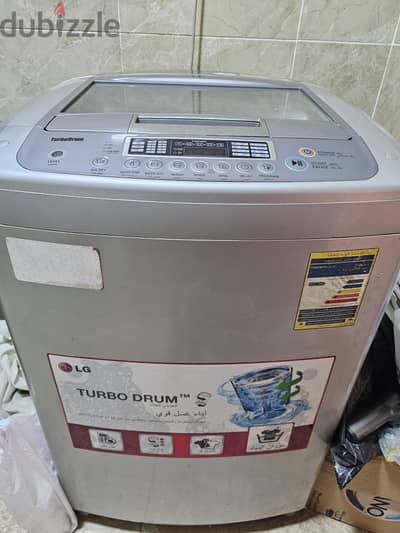 غسالة LG 13kg حالة ممتازة