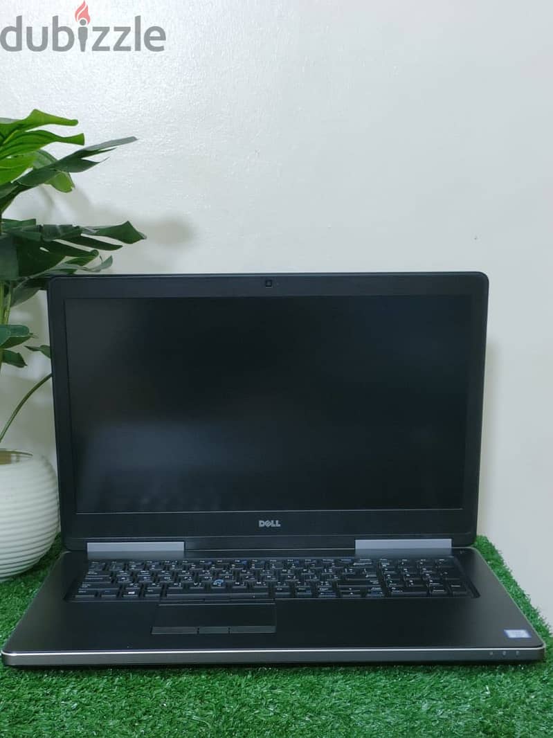 Dell 7720 1
