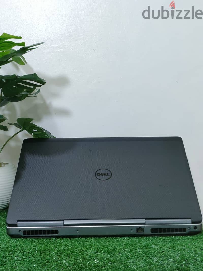 Dell 7720 3