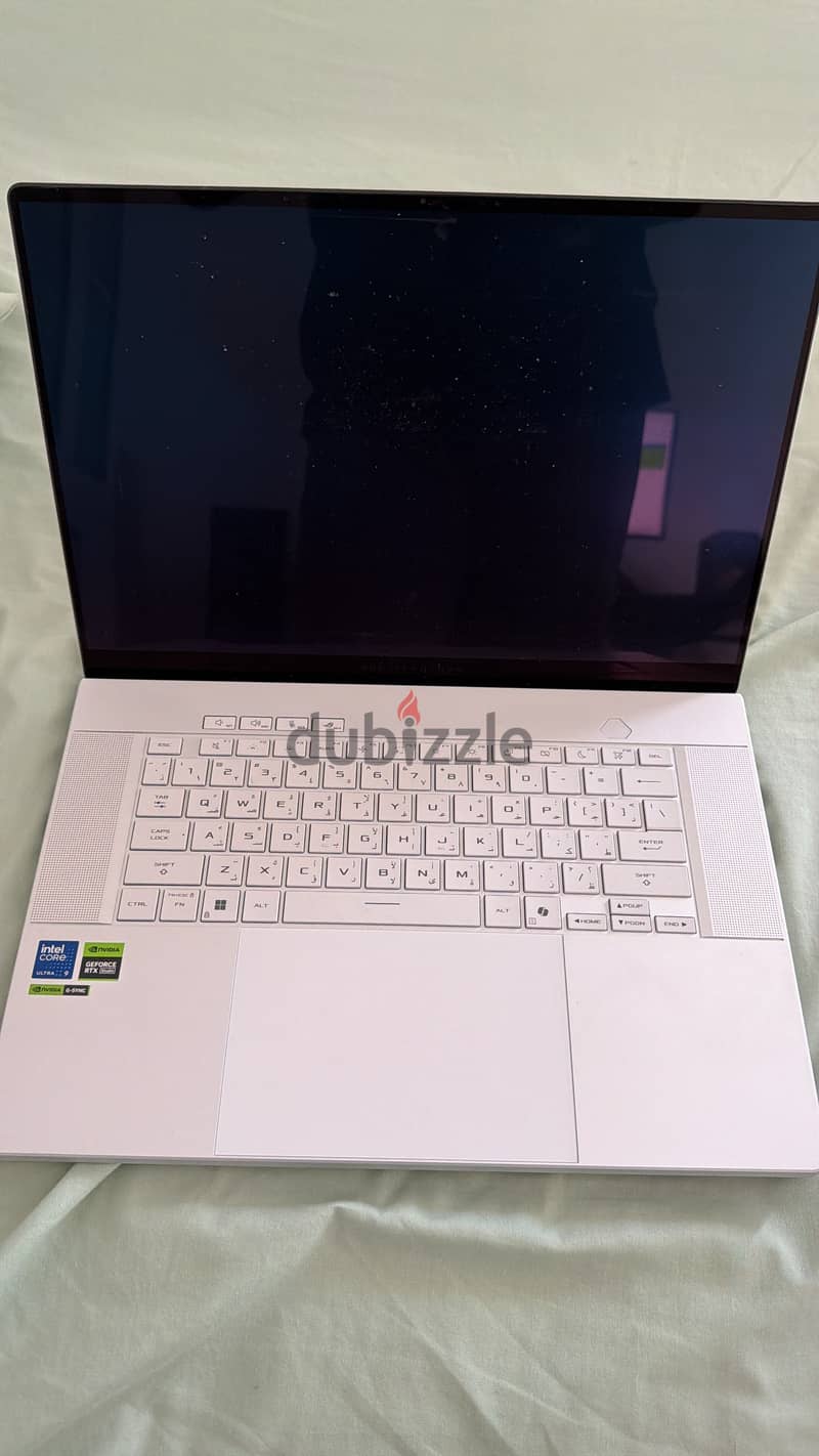 ASUS Zephyrus G16 - 5080 1