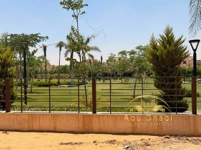 Standalone Villa (Model D3) for sale in Madinaty (VG3); priced 50 million below the developer's rate, with a long-term installment plan and a wide gar