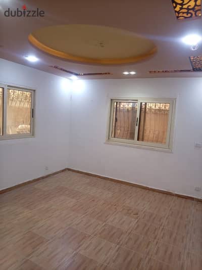 Apartment for rent, administrative, ground floor, entrance from the building and private entrance with a large garden, letter L next to the gate of Ahmas directly, intermediaries prohibited