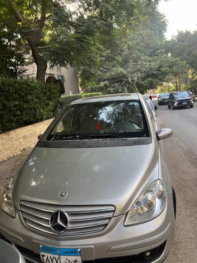 Mercedes-Benz B150 2006