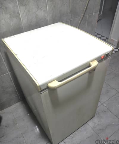 ديب فريزر بحالة جيدة