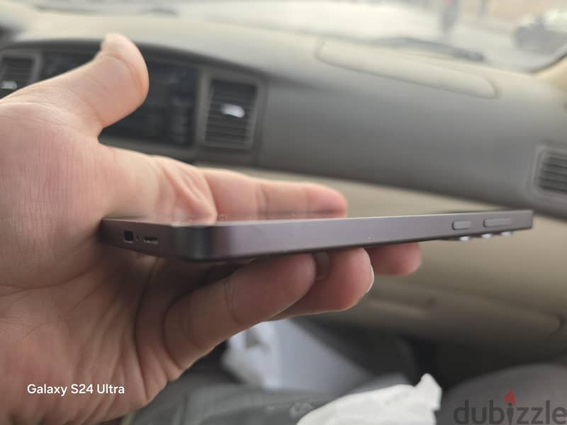 Samsung Galaxy S24 FE 3