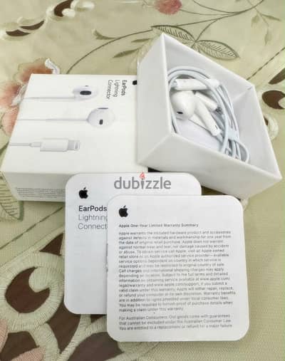 سماعه ايفون original استعمال نضيف جداً