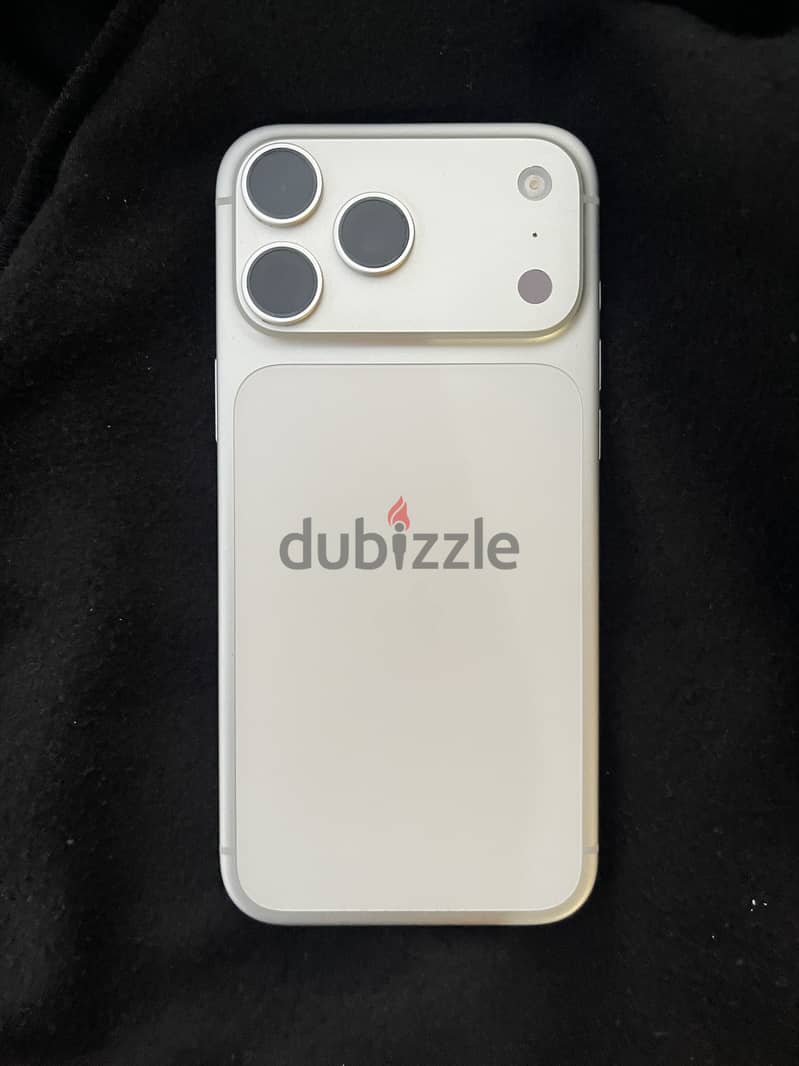 Apple - iPhone 17 Pro Max 2