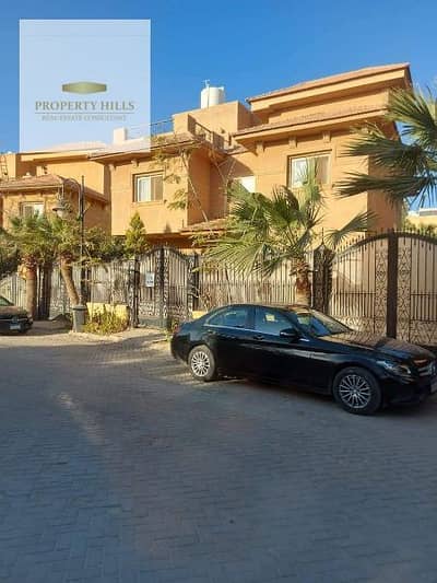 Villa standalone for sale from the owner ready for immediate receipt in Mon Valley 1 on installment