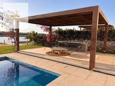 Villa for the price of an apartment cash (13,381,000) area 424 meters compound of villas only view landscape in Al-Shorouk directly on the Suez road Surfi Sur with La Vista in front of Open Air Mall Villa for the price of an apartment cash (13,381,000) area 424 meters compound of villas only view landscape in Al-Shorouk directly on the Suez road Surfi Sur with La Vista in front of Open Air Mall
