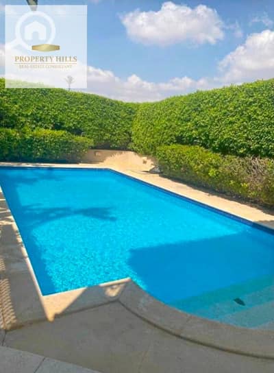 Immediate receipt fully finished palace for sale 600 meters compound of palaces and villas only Water View Future and Landscape Smart in the most upscale and distinctive location