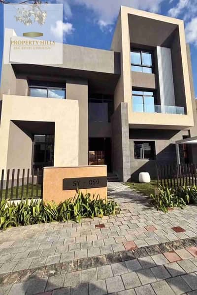 Villa for sale in Saada Compound with private pool and private parking ready for viewing with best discount– New Cairo  Property type: Villa Built-up area: 213 sqm  Features: 24/7 security and guarding  Fully serviced compound  Green areas and landscaped
